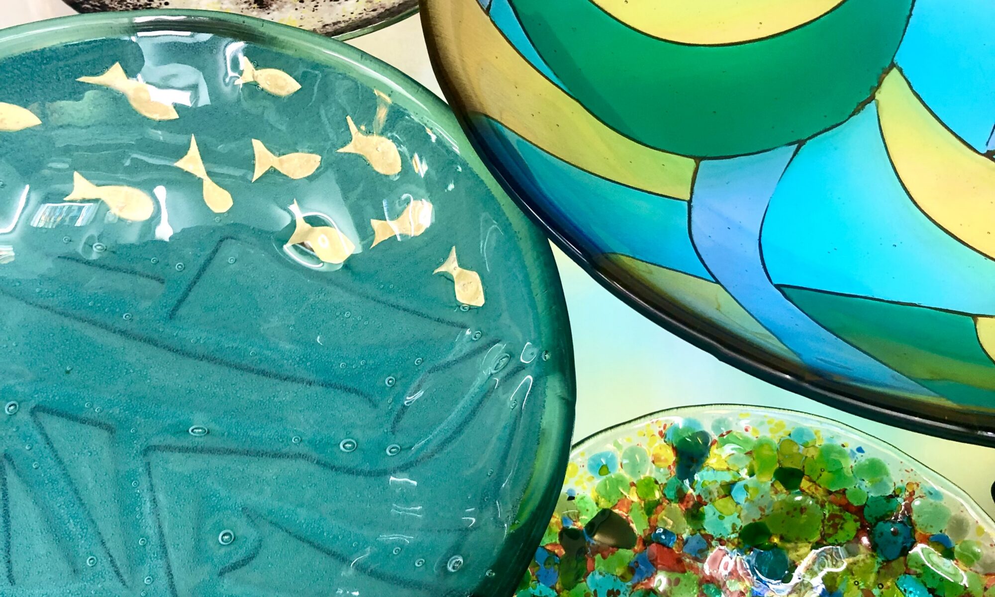 It's all fused glass in a variety of techniques, same basic materials and such different results in these four bowls made at Rainbow Glass Studios on the beginners day course